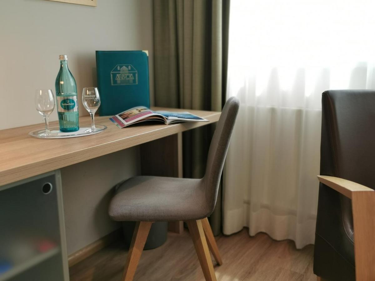 Comfort Room,1590336367:JPEG